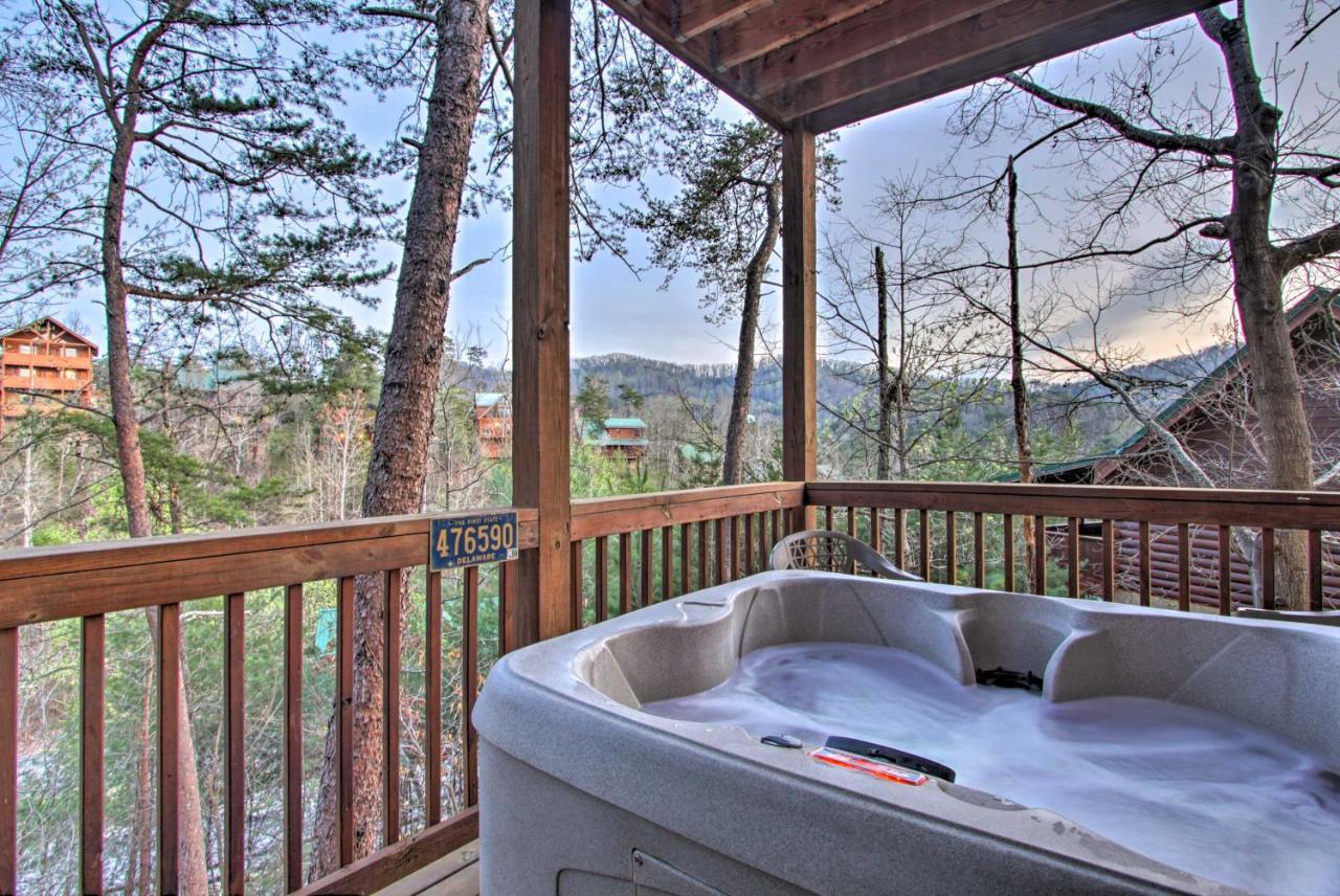 Pigeon Forge Cabin With Hot Tub And Mountain Views! Zewnętrze zdjęcie