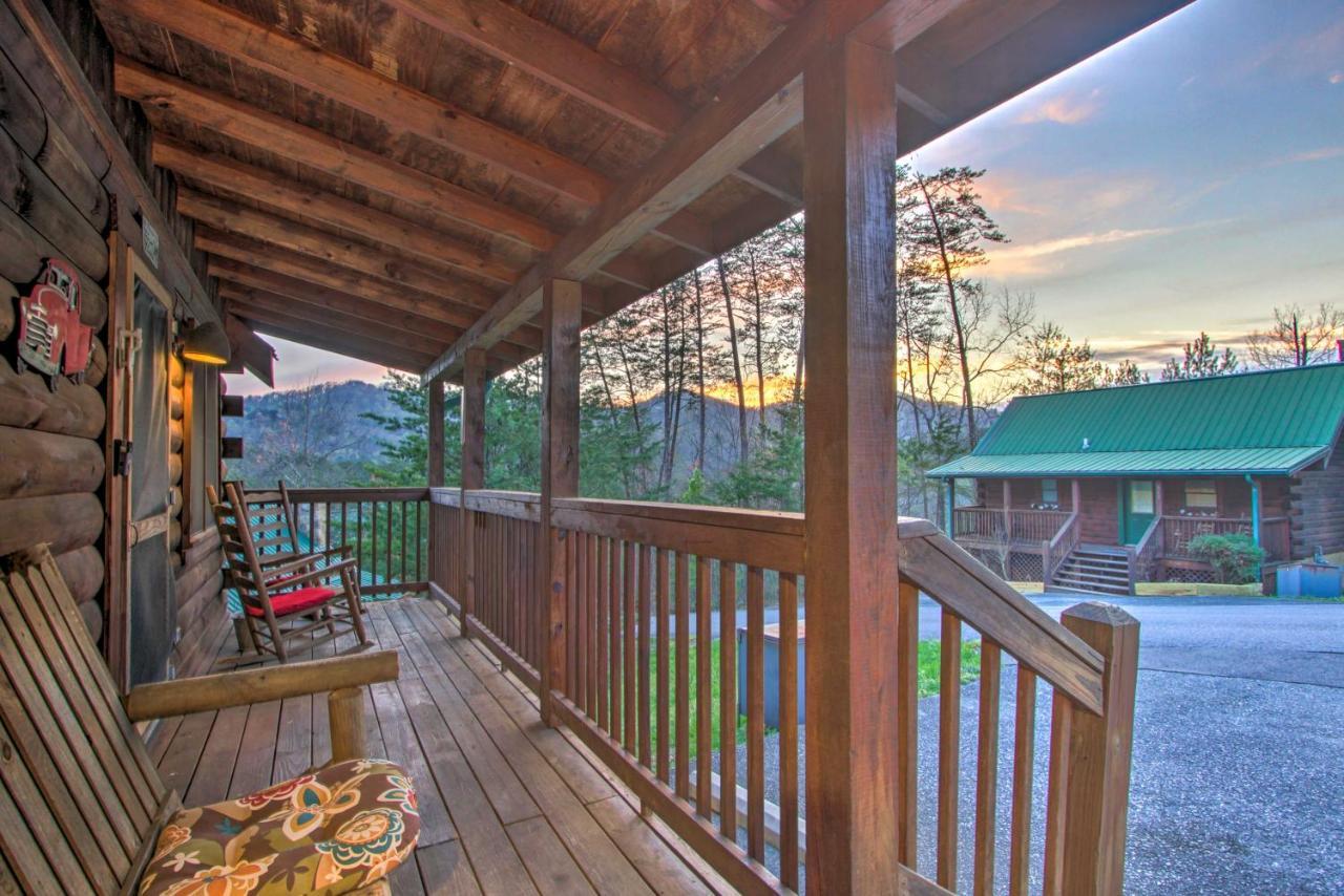 Pigeon Forge Cabin With Hot Tub And Mountain Views! Zewnętrze zdjęcie
