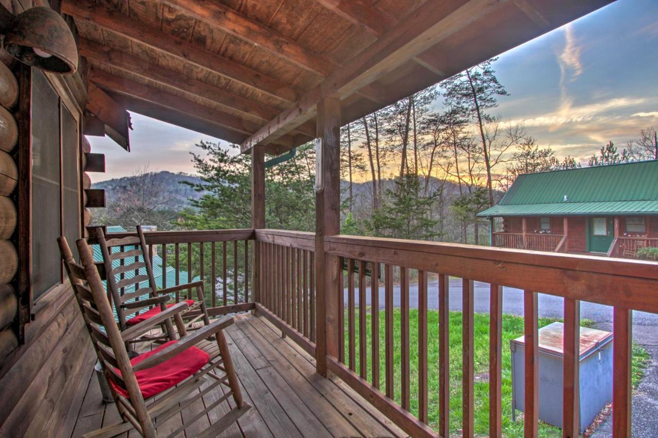 Pigeon Forge Cabin With Hot Tub And Mountain Views! Zewnętrze zdjęcie